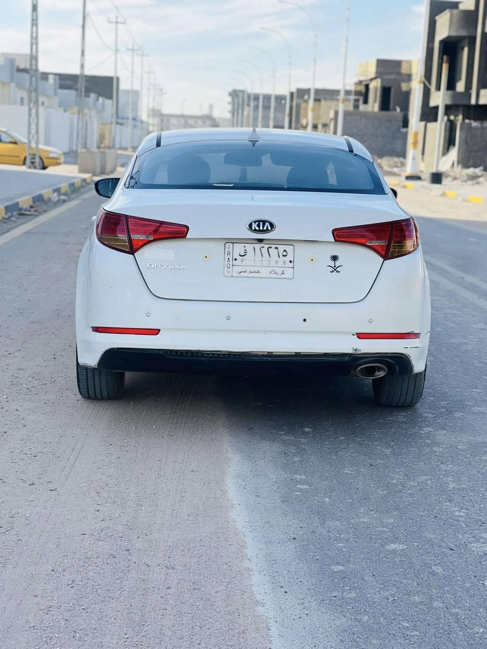 السلام عليكم 
للبيع اوبتيما ٢٠١١ محرك ٢٠٠٠ دوش السيارة جديد وجاهزة من كلشي محرك كير حديدة تبريد بيه صبغ بنيد فقط بدرن ضربة عابرة السعر ١١٥ وبيه مجال بسيط للاستفسار *********** المكان السماوة
