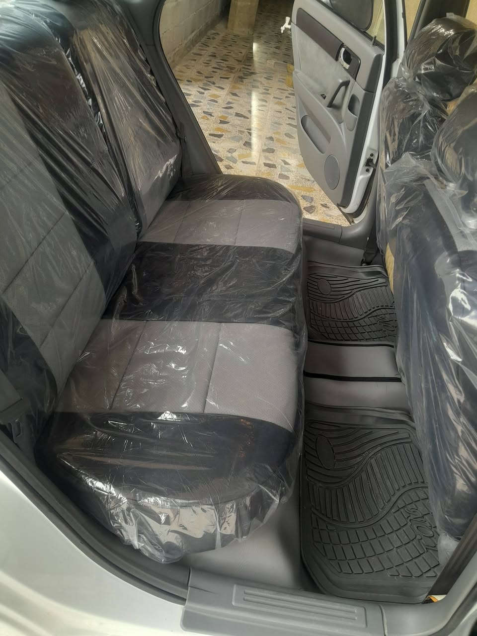 اوبترة موديل 2013 رقم شمالي للبيع ***********
