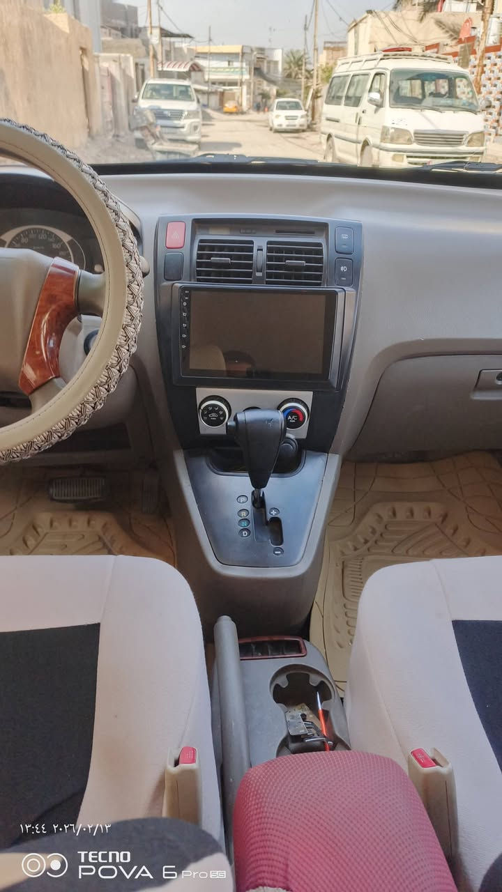 السلام عليكم تحيه طيبه، 
للبيع فقط هونداي توكسان موديل 2010 وارد خليجي داخل بيجي مكينه و كير جدد ما مفتوحات عل شركه شرط الفحص تخم تاير جديد حداديه جديد تتفاءه شغاله تبريد ثلج مكفوله كفاله عامه من الصبغ والفتح والتبديل السياره على وضع الشركه رقم بابل سنويه لغايه 2027 تحويل مباشر خمسه ويل كب اصلي سبير الشركه دوشمه جديده شاشه ايباد جديده اصليه كامره خلفيه داخل صاج دوسات جانبيه اصليه كاعيه مدوشمه جلد السياره جاهزه الاخير شرط تفحص بل سونار خلاف ذلك اتحمل السونار 
السعر/128 وبيهه مجال قليل 
العنوان/بابل محاويل
للاستفسار على صاحب السياره حصراً بدون خاص 
***********
