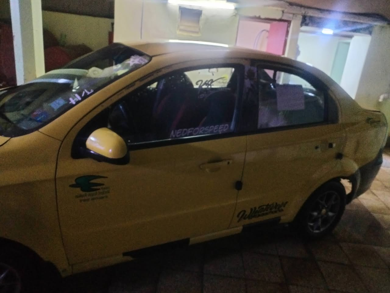 افيو للبيع مودي 8 وارد كوري 
بدون ضرر هيئه وغرامات مصفرة
كير ومحرك شرط 
رقم بغداد مشروع وطني الشرعي بل موصل 
كاربون ويها  سنويه لي 2027
السعر 55 وبيها مجال
التواصل عل رقم 📱 ***********
