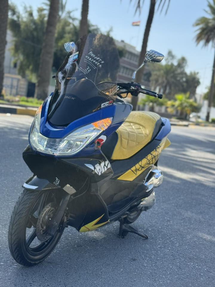 للبيع دراجه pcx  جيل ثاني  ياباني الاصلي  نوع jf  مكينه 150 حساس حرف A نوزل خطين ستان كهربائي ماشيه 7 الف زيرو الدراجه حساس ازدحام دراجه جديده  حساس شلعه معدل خير من الله دراجه تتعب تكول جديده مال جناي  مكان بغداد الكرخ السعر  12 ونص وبيهه مجال وبيهه مجال والاستفسار  ***********
