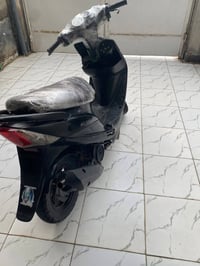 دراجه ماكس الدراجه خير من الله سلف هندر ما بيه نقص السعر 300 وبيه مجال...