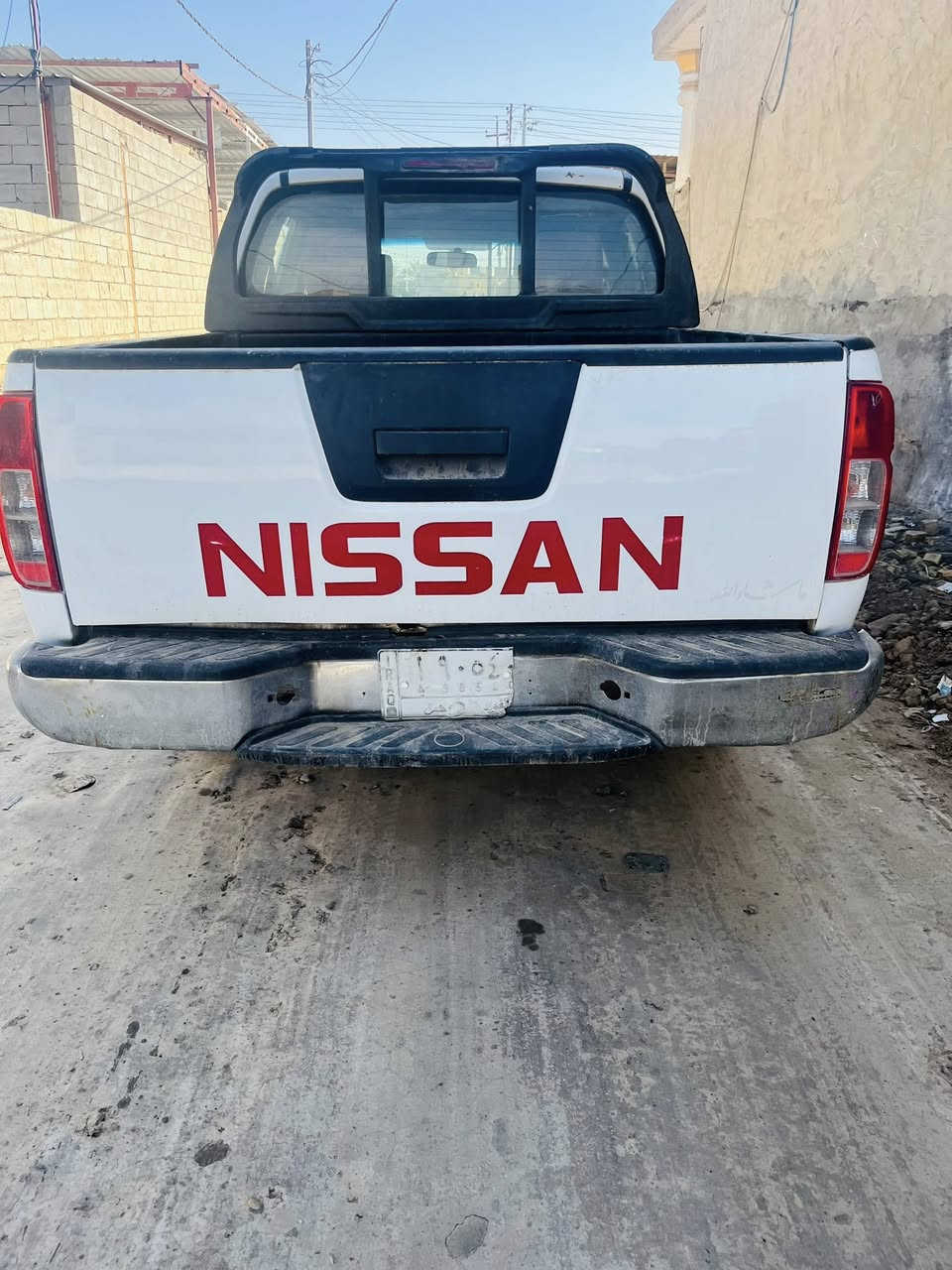 السلام عليكم مكلف بنشر نيفاره 2008 رقم بغداد سنويه ال 29محرك وكير مكفولات تخم تاير صدر كله جديد 5قطع صبغ بس رش بدون دواخل مكفوله من الضربه ومن الكص  المكان واسط صويره السعر 70$ لاستفسار ***********
