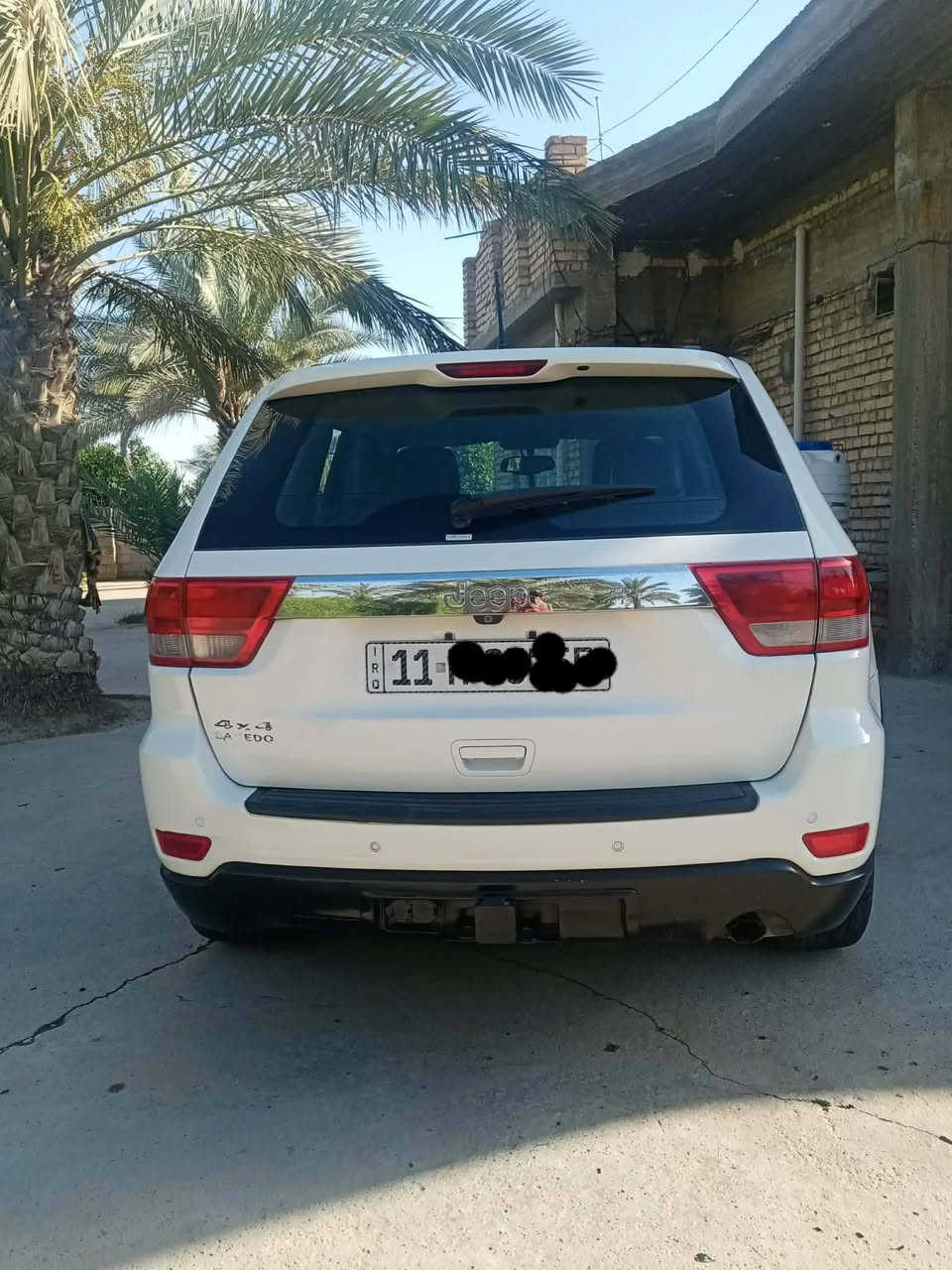 جيب لاريدو موديل 11امريكي رقم بغداد انكليزي مكينه 3600 المرغوب جاهزه من تبريد وحداديه السياره كلش نضيفه ماتخسر عليه التحويل ثاني يوم غير متواجد عل الفيس ولا واساب فقط الاتصال عل الرقم *********** بابل واعتذر إذا اتصلت اولكيته مغلق لأن الشبكه ضعيفه يمي  للمعلومات السياره بيه سونار شوف الصور السونار واتصل السعر 137 او بيه مجال

