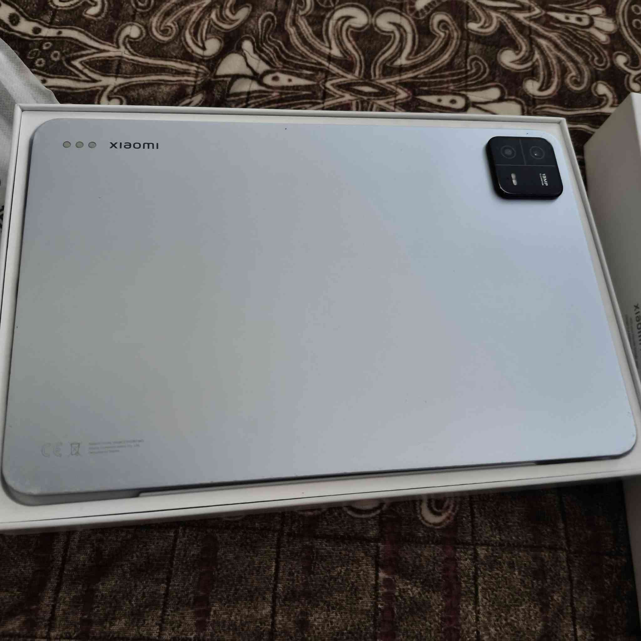 شاومي باد 6 Xiaomi Pad) للبيع (واسط الكوت) نسخة 256 جيجا والرام 8 جيجا، معالج سناب دراغون 870 مناسب للاعاب بيجي 120 فريم والدراسة الجهاز شغال 100% واللمس سريع وم بيه أي مشكلة تقنيه، فقط الأطار بي شخوط خفيفه اما الشاشه نضيفه الشخوط بلزگه الحمايه ،ملحقاته الكارتون كامل وكڤر بدون الشاحنه
البطارية والشحن بطارية ضخمة بسعة 8840 مللي أمبير دعم الشحن السريع بقوة 33 واط الصوت يحتوي على 4 سماعات ستيريو (Quad Speakers) تدعم تقنية Dolby Atmos لصوت محيطي قوي ونقي. التصميم هيكل وتصميم متين من الألمنيوم الراقي بالكامل.
السعر 325 وبي مجال  (واسط الكوت )


**إذا كنت صاحب هذا الإعلان وتريد حذفه لأي سبب، رجاءا أرسل رسالة إلى الدعم الفني**