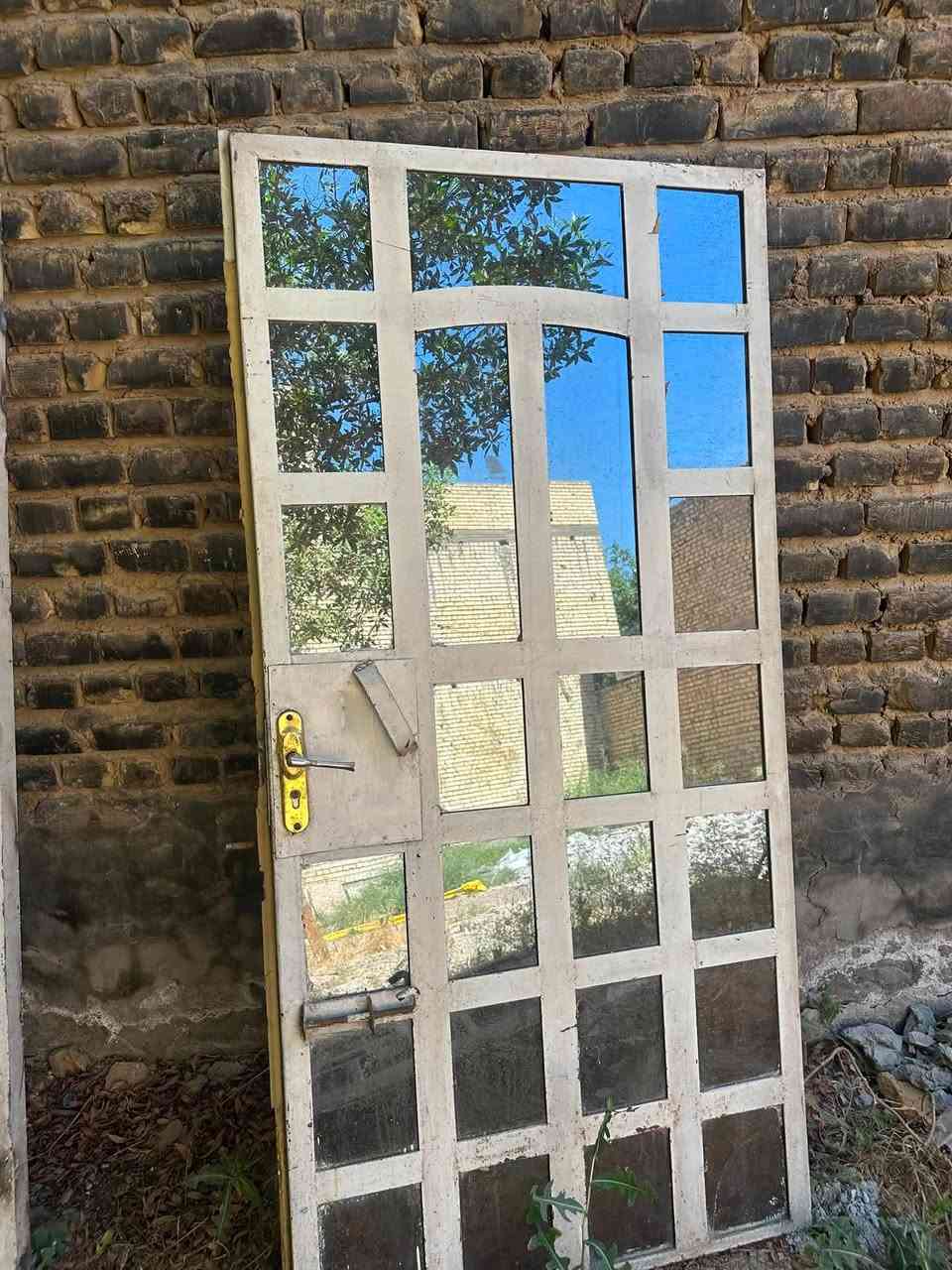 باب وشباك 
وباب سيم ايضا


**إذا كنت صاحب هذا الإعلان وتريد حذفه لأي سبب، رجاءا أرسل رسالة إلى الدعم الفني**