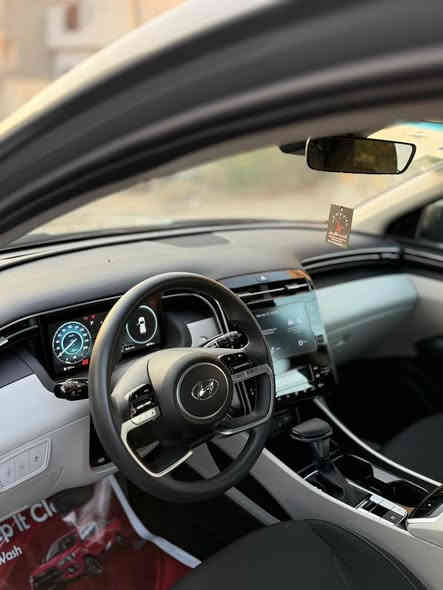 🛑((هونداي توسان موديل 2024 لون سمنتي مميز))🛑
وارد أمريكي 
محرك 2500
—-ماشية 21ألف ميل—
فول مواصفات
المواصفات:
بصمة
تشغيل عن بعد
مقاعد كهربائية
كشنات لونين 
صندوق كهرباء
رادار
حساسات مري
عداد ديجيتال
شاشة
مقاعد تدفئة
دشبول تاج 

الحادث صدر امامي اليمنه ويسره الخلفي-صور الحادث موجوده بلمنشور 
السعر/ 200 ورقه يعني دفترين  وبيها مجال
السيارة رقم بغداد 
📍عنوان السياره بغداد شارع فلسطين 📍
رقم/ 📞 ***********
