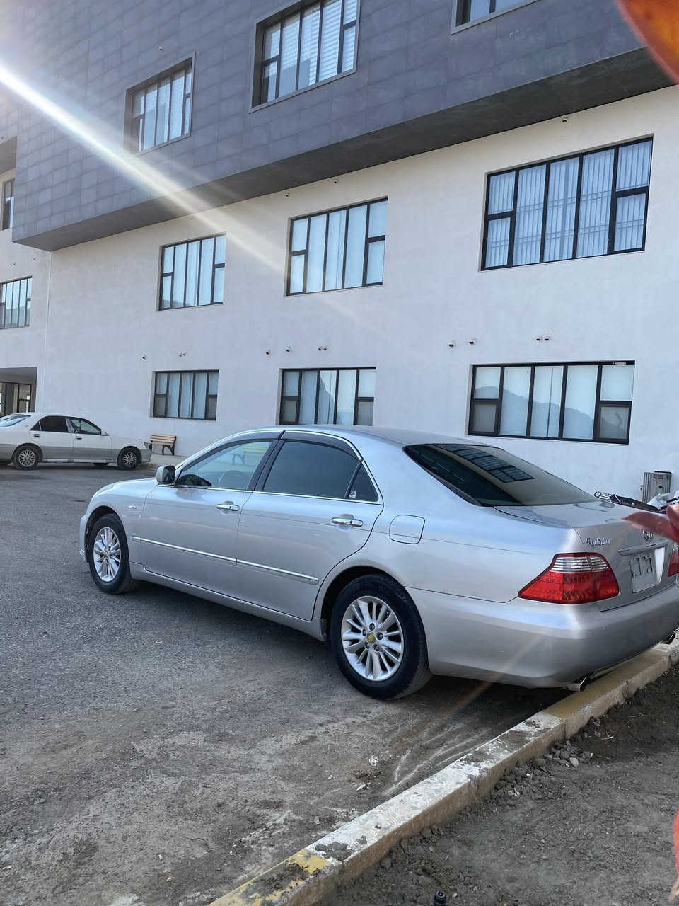 سه‌ره‌تا به‌ناوی خوای گه‌وره‌
شاهینه‌  بڕاوه‌  2007ڕۆیاڵ 
180گێڕ گه‌وره‌S
سه‌یاره‌كه‌ 130هه‌زار ڕۆشتوه‌
گێڕو مه‌كینه‌  لای 100وه‌ستا  فه‌عسی كه‌
سوكان ڤۆلیۆم
پێشو پشت به‌شه‌رت  ده‌عمی نیه‌ سه‌یاره‌كه‌ زۆر توندو تۆڵه‌ 
4تایه‌ی لۆكی له‌سه‌ره‌  4جام غه‌زن 2 دوگمه‌به‌سمه‌ ڕه‌سای
ڕۆنی مه‌كینه‌ تازه‌ گۆڕاوه‌
سحری 47مه‌جالێكی كه‌م
 ژ.م***********
