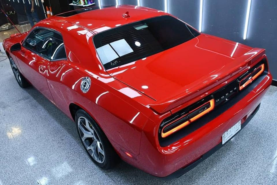 دوج جالنجر 2016 sxt plus
السياره كفاله. تقرير فقط ونسبه 5% بدون اي ضرر او تبديل 
فول مواصفات 
فتحه سقف
رادار جانبي
رادار خلفي 
كشن كهرباء 
تدفئه تبريد كشن
داخل جلد 
قطعتين تبريد 
لد نهاري 
تشغيل عن بعد 
صفر مسج 
تاير خلفي تو سايز 
ويل كب دايمون اصلي 
السياره كاملة ونظافه 100% بدون قطره صبغ 
للبيع او لمراوس
***********
