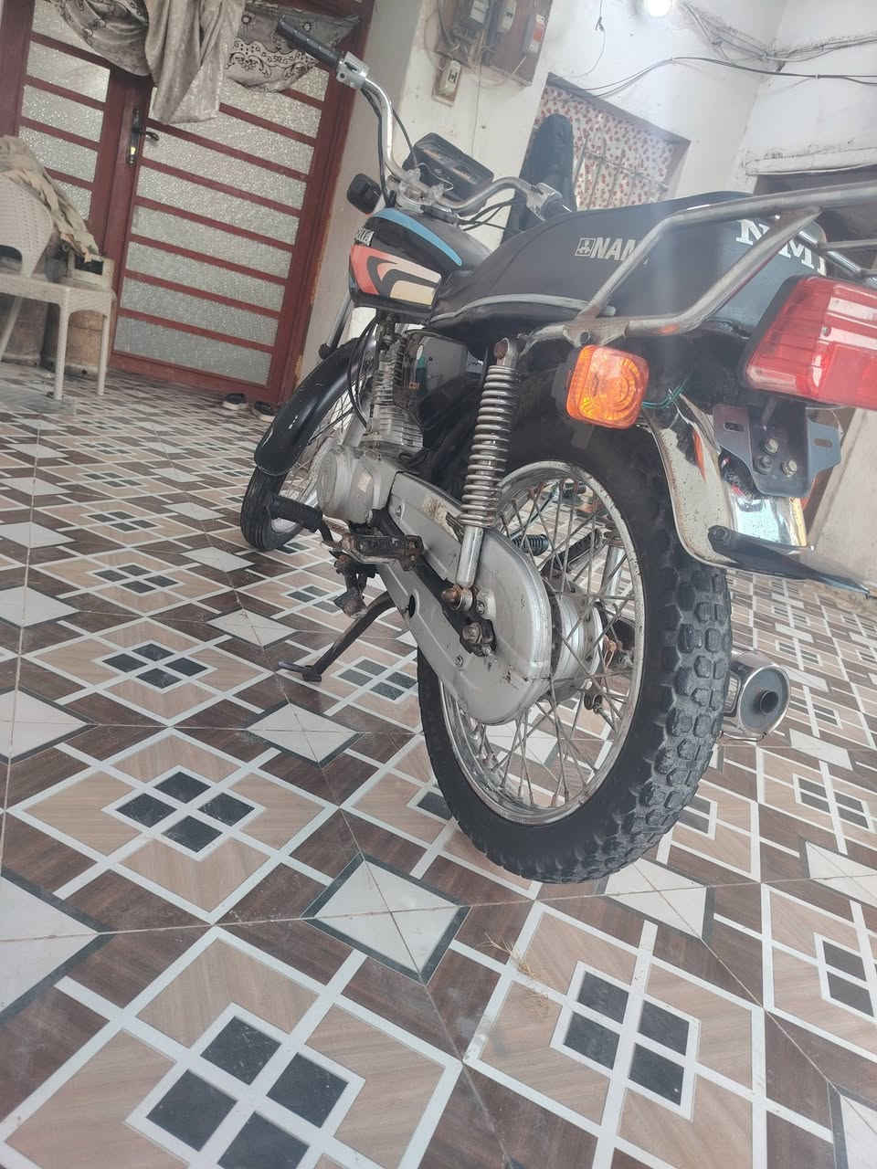 سلام عليكم دراجه للبيع موديل 20اوراق اصولي بل جيس دراجه خير من الله ناعمه مكاني كوت زين القوس السعر500وبيه مجال للشراي *********** شراي بي خير ويدلل
