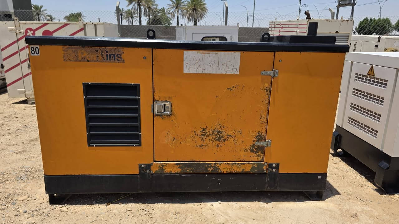 للبيع مولد بيركنز (Perkins) الأصلي بقدرة 100 KVA.
​✅ المحرك: بيركنز (Perkins) أصلي.
✅ القدرة: 100 KVA.
✅ النظام: برودكشن (Production System).
✅ الحالة: نظيف جداً (كاتم صوت).
للاتصال ؛ ***********

​📍 الموقع: واسط - الكوت ( يوجد توصيل )

