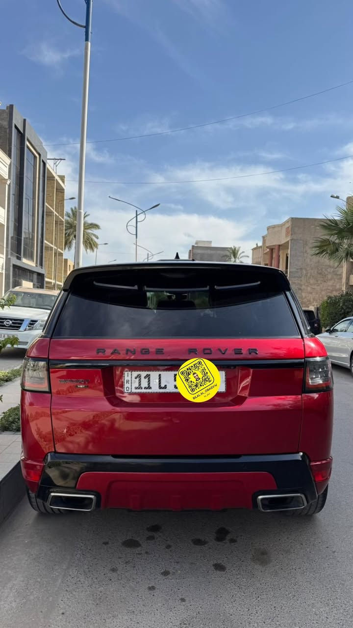 RANGE ROVER  hst 2020 

اعلى مواصفات 

داتا شو
دوسات كهرباء
كشنات امامي خلفي تبريد تدفئة
بوب شفط 
6 سلندر 
ingeinum
قطعتين صبغ بدون ايرباك

ومابيها اي نقص

***********
