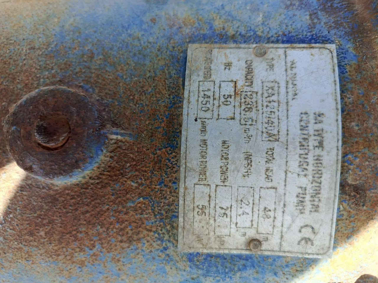 محرك دويز للبيع 
4سلندر    مع رأس توليد 
مع خنزيره  
 للاستفار الاتصال بالرقم 
***********
