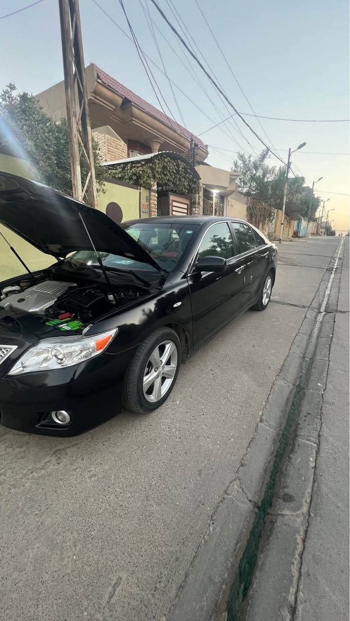 كامري 2009محرك افلون كير محرك تبريد طخم كلو جديد سياره 3قطع صبغ  بدون ايرباك بشرط …. سقف مقحل  سياره ترايك وين ماتحب على ايدي موصفات بصمه جام اوتو تشغيل عن بعد لايت زنون سياره بلاديه وحلوه 
 مكان موصل 
*********** موصل, نينوى
