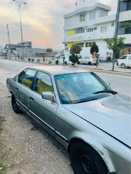 بیئێم بۆ فرۆشت مەکینە535فەل گێڕو مەکینەە ئەکسلی بەشەرتداعمو لێدراوی نیە گێڕ عادیە زۆر بەقوتە  سەیارەکە ڕێکو پێکەو نوقسانی نیە سعری 18گەڵایە گۆڕینەوەیش دەکەم شوێن سەیسادق *********** حلبجة
