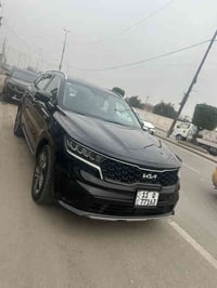 سورنتو 2023  هيبراد اربعه سلندر وارد امريكي حادث قطعتين بدون صبغ نفس ا...