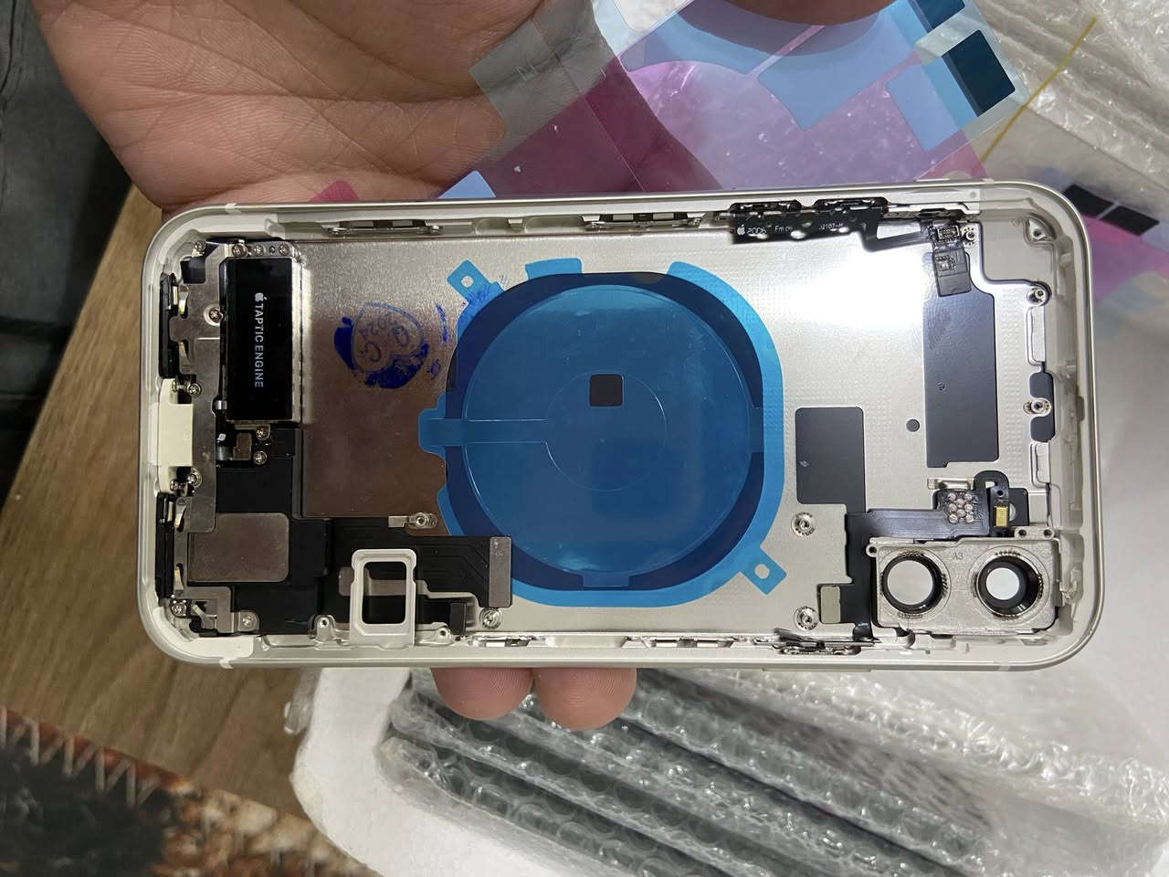 شواصي 13 عادي لونين  كامل فلاتات عدد 14 قطعة سعر قطعة 20 وذا شلع سعر يختلف

11 عادي قطعتين ابيض كامل فلاتات نفس سعر 

***********
