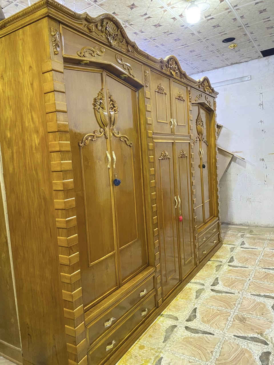 غرفه 6 ابواب ملحق طابقين داخل وخارج صاج 5 ملم ظهر جرجوبه دفن صاج نقش زان موديل طابوكه شغل ثكيل مجرات حفر شغلها كلش راقي ونظيفه جدا 
العنوان بغداد الرشاد 
السعر 950 متوفر توصيل


**إذا كنت صاحب هذا الإعلان وتريد حذفه لأي سبب، رجاءا أرسل رسالة إلى الدعم الفني**