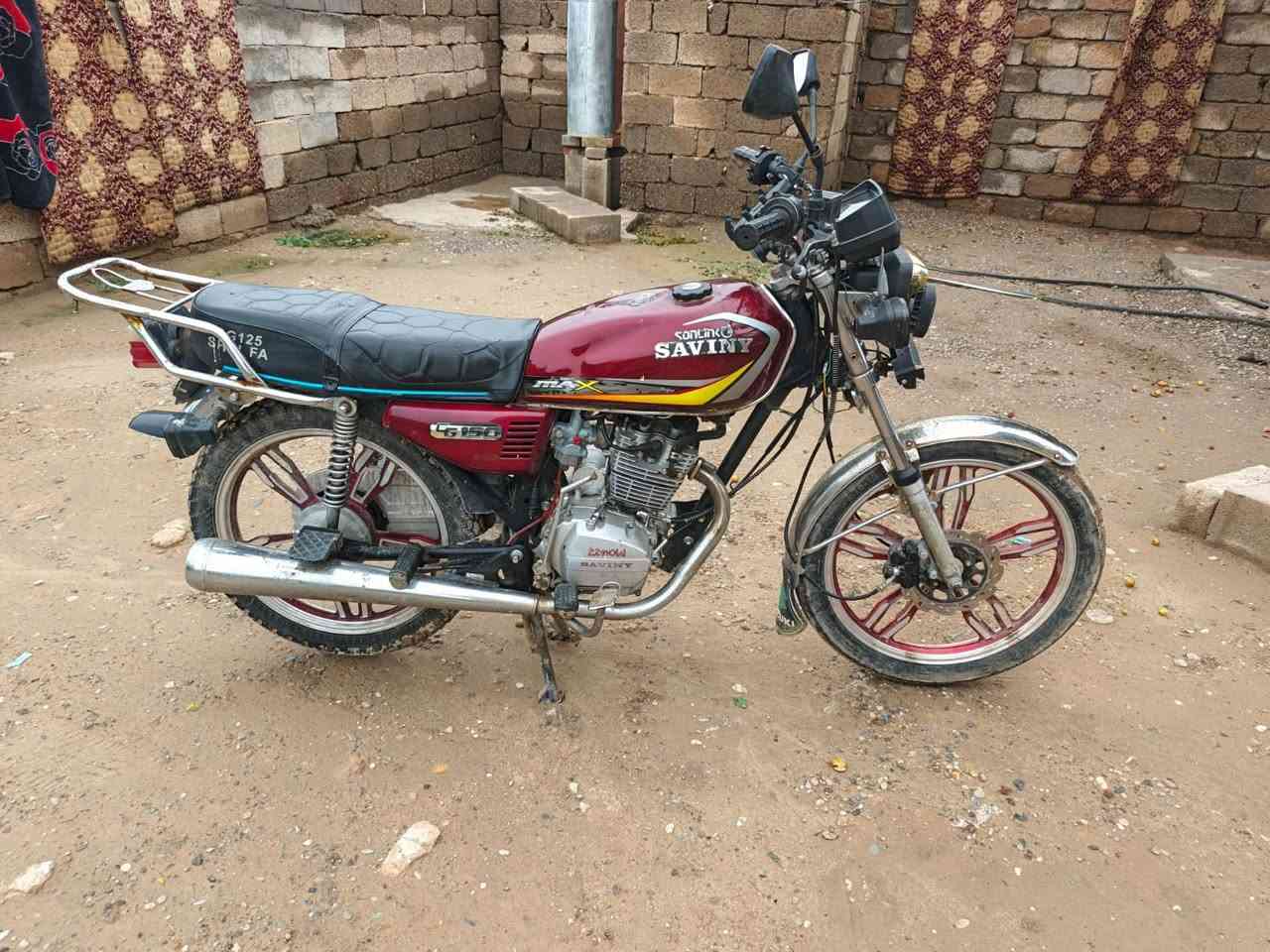 السلام عليكم دراجه سيفان ٢٠٢٠محدثه ٢٠٢٣ السعر ٤٥٠ وبيهه مجال شي قليل المكان قضاء العلم 
الاستفسار ***********
