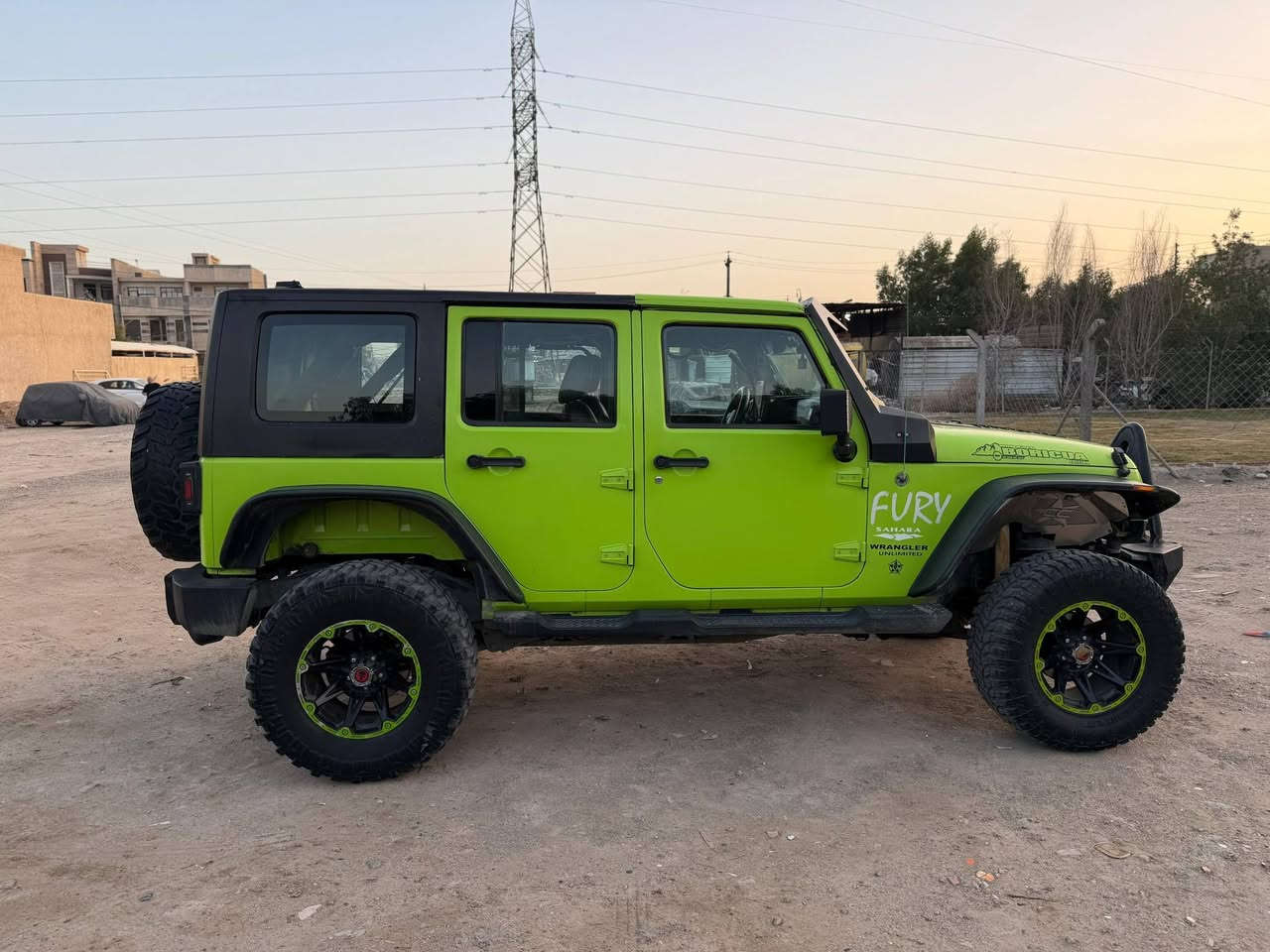 جيب 2013 رانكلر صحاري بيهة تزويد تاير تو سايز كشف منفصل محرك 3.6 دبل كير شاشة كامرة بيهة منضومة غاز ايطالية تخم تاير جديد كراسي جلد تدفئة منافذ شحن وكهرباء خلفية خاصة بالتخيم مطبخ خلفي صغير
السعر 15.000$

عنواني بغداد / السيدية 
للاستفسار الاتصال ***********
