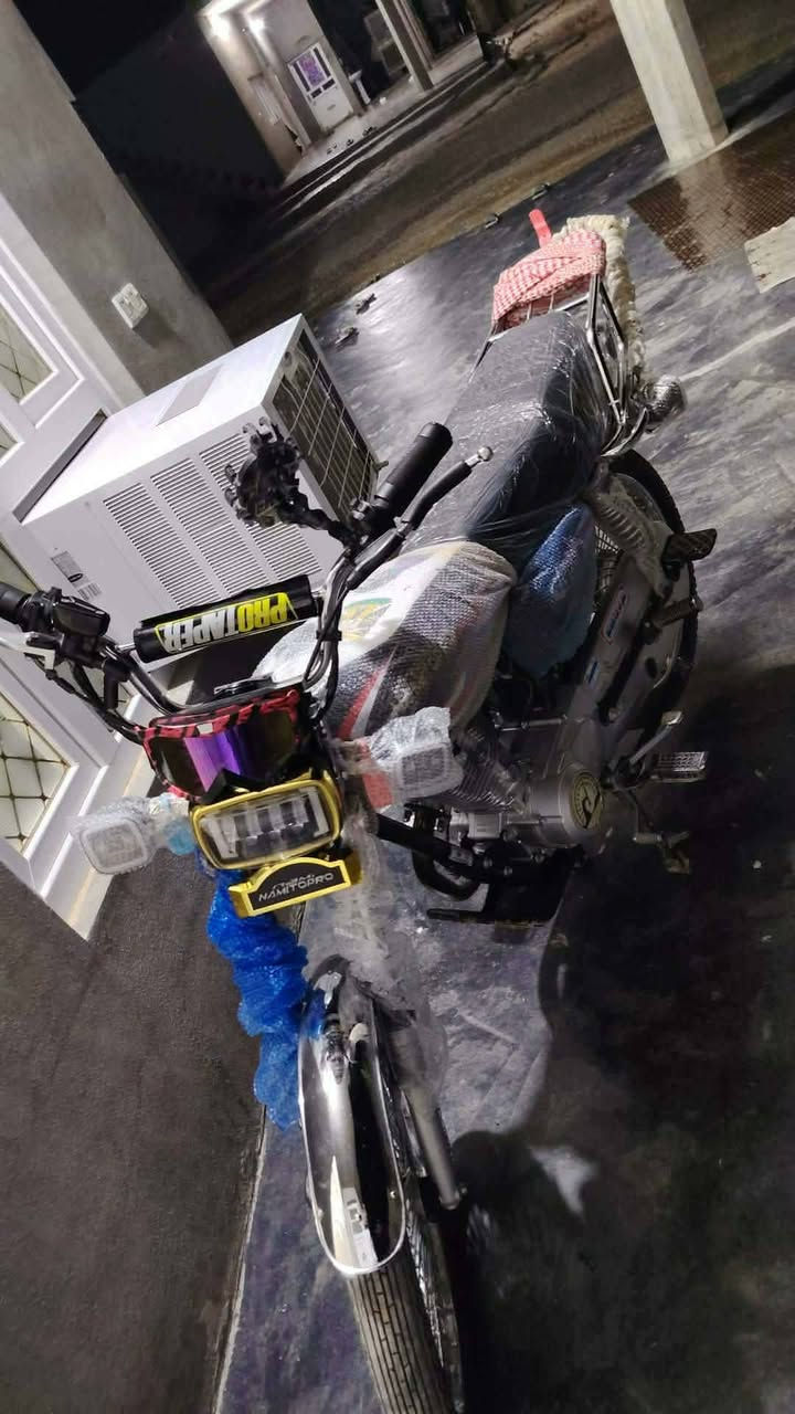 السلام عليكم دراجه نامه ابرو موديل 25 البيع او مراوس ال ***********
