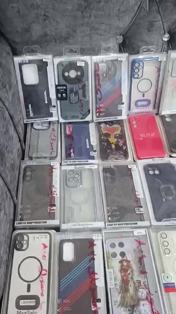 للبيع للبيع
حافظات منوعه للموبايلات
سعر الحافظه ب 500 دينار فقط 
ابيع بيع شلع 
واذا تريد مفرد البيع من 20قطعه وفوق 
مكاني الفلوجة
الاستفسار الاتصال ع الرقم
***********
