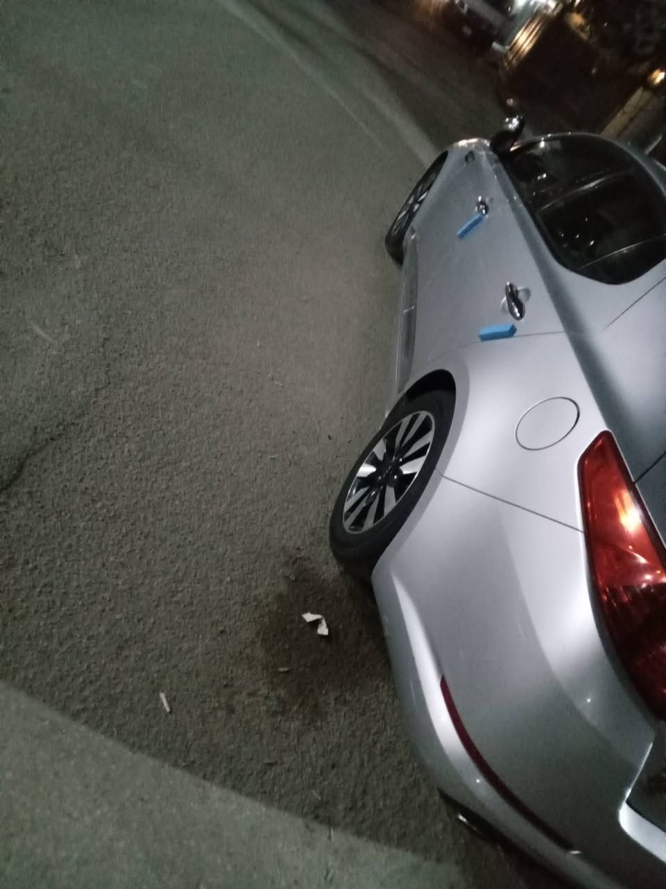 السلام عليكم اوبتيما موديل ١٢ وارد أمريكي مكينه ٢٤٠٠ صبغ ٤قطع  بدون دواخل مكينه وكير وشواصي وتكم كله كفاله ماشيه ٨١ رقم بغداد الدولي بأسمي السعر ١٠٥ وبيه مجال العنوان بغداد 
***********اذا مراوس حسب القناعه
