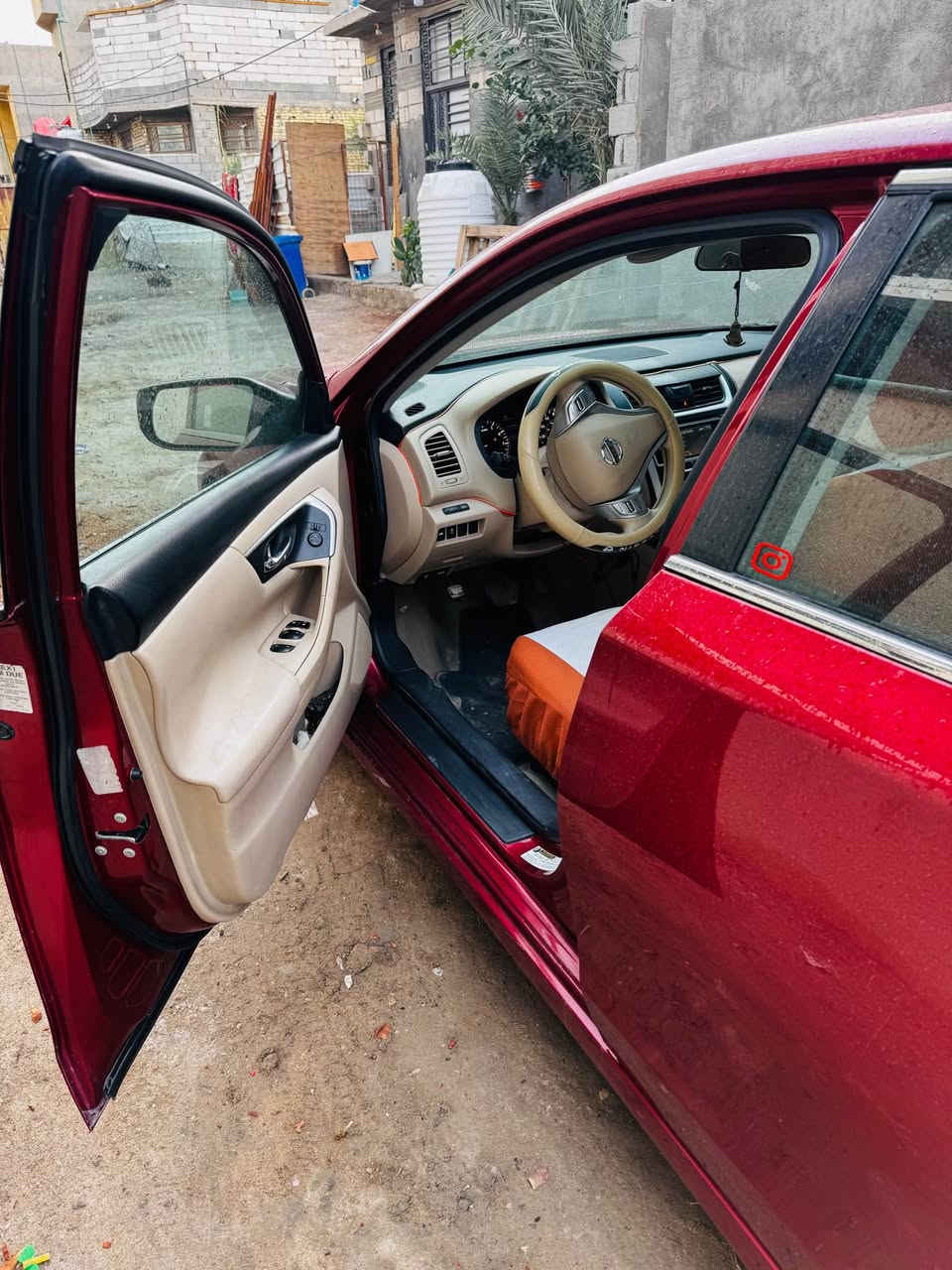 السلام عليكم نيسان التيما 2016 رقم اربيل سنويه باسم ولد من البصرة نافذه لغاية 2028 مكان السيارة البصرة وصور السونار موجوده مع الصور
مواصفات السيارة معروفة 
 السيارة للبيع 
السعر 118 
تواصل واتساب 
*********** البصرة, العراق
