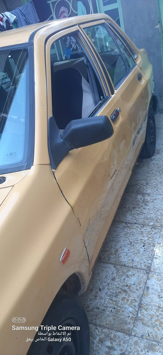 السلام عليكم سايبه للبيع مديل ١١ رقم كربلاء مكينه طك كارتون قبل شهر شاده ضفيرة كامله جديده باتري جديد تايرات جديد جامه اماميه ولايت وبكلايت جدد كهربائيات كله شغاله خياسات معمر جديد بعدني ما صابغهن مطلوبه غرامات ٤٠٠الف سنويه صاقطه من ٢٠١٧ السعر ١٣ قفل والغرامات على المشتري اتصال واتساب ***********
