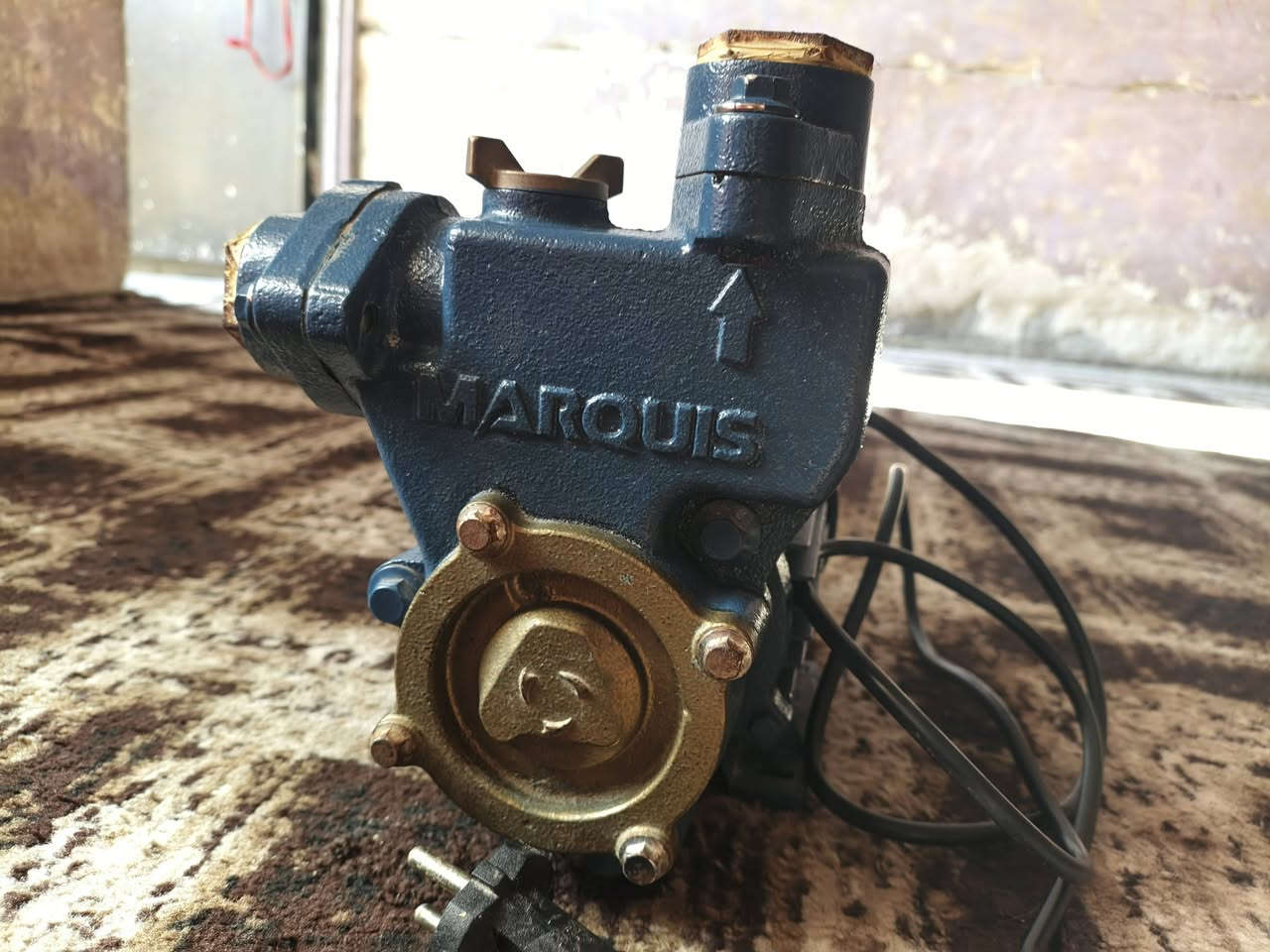 سلام عليكم  ماطور ماركيز  اخو جديد +نشره ديكور عدد 2
***********
