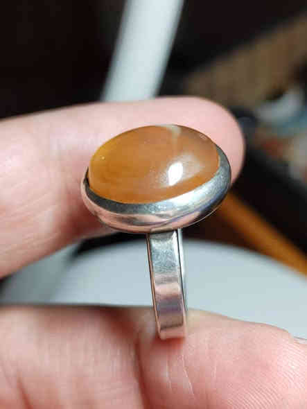 خاتم فضه عقيق يماني مقاس 21 السعر 50 مع التوصيل ***********
