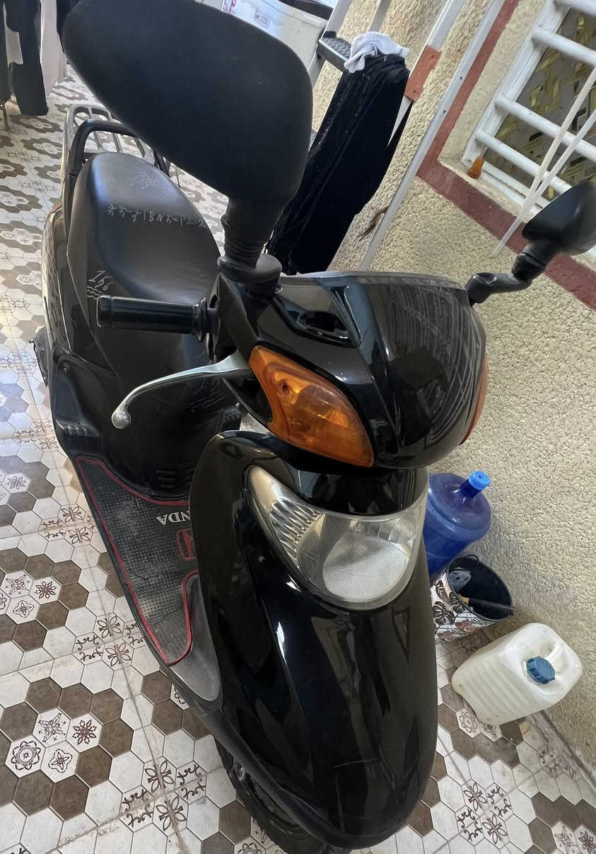 سبيسي ياباني الدراجه نضيفة سعر 550 وبيها مجال 
الاستفسار ***********
