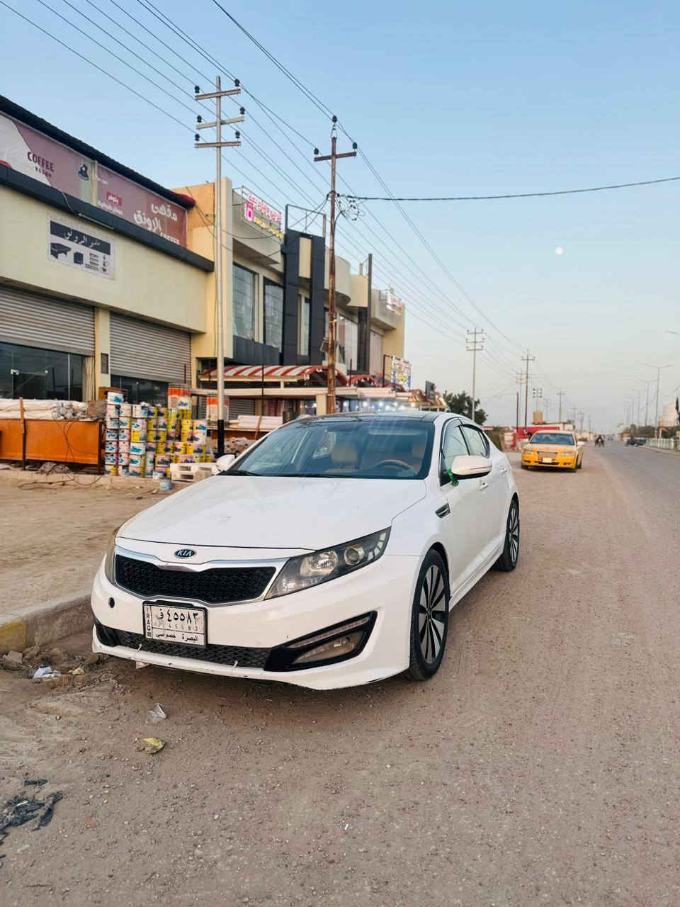 ***********  .. *********** 
كي اوبتيما موديل 2012
خليجي مكينه ٢٤٠٠ دوش
فول موصفات كلش واحد على واحد
بنوراما دبل گزوز ويل كب شاشه وكامره دواره
اشاير بل المرايه تحكم ستيرن جهتين
ثلاث انضمه قياده
كشنات كهربائيه
داخلي عسلي واسود
تبريد خلفي تحكم ستيرن جهتين
هواي موصفات بيه السياره
كفاله من الضربه بيه مكانت صبغ قليل كلش
رقمه بصره مشروع وطني سنويه لغايه 2029
مكان قضاء الجبايش السعر 118
