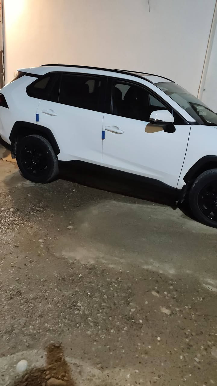 RAV4 2021 xle
رقم اربيل 
سياره فول


**إذا كنت صاحب هذا الإعلان وتريد حذفه لأي سبب، رجاءا أرسل رسالة إلى الدعم الفني**