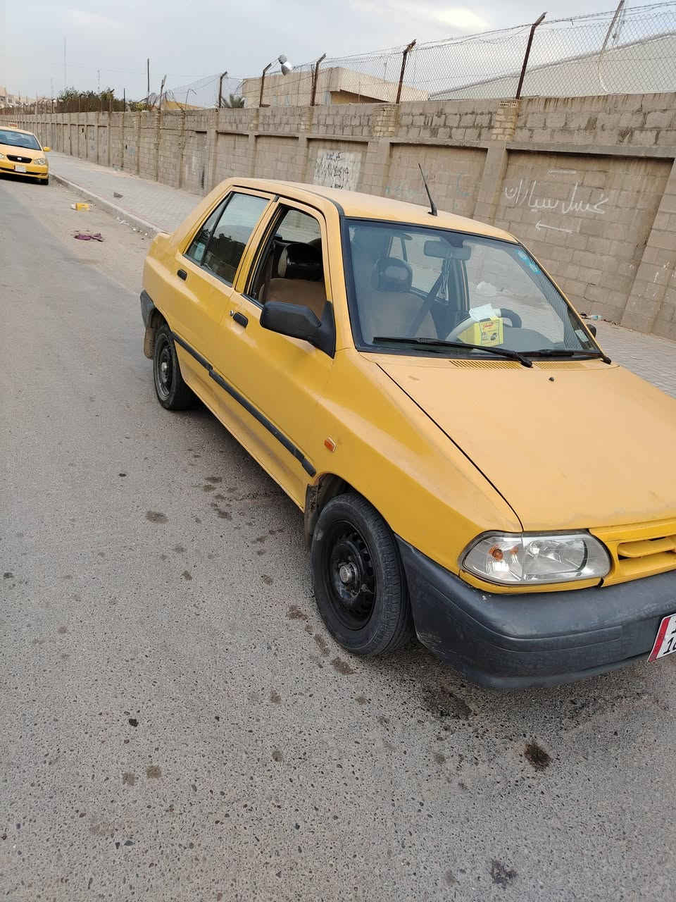 سلام عليكم سايبه موديل ٢٠١٥ سياره نضيفه مال جناي بيهه جاملغ الخلفي الي ورا السايق مبدل وفطر ب شاصي ع كد اصبع من صفحه الصدر تبريد تدفئه خير من الله دبلات ٤ جدد قبل سبوع مبدلهن تحويل مباشر  السعر ٣٦ وبيهه مجال   ***********
