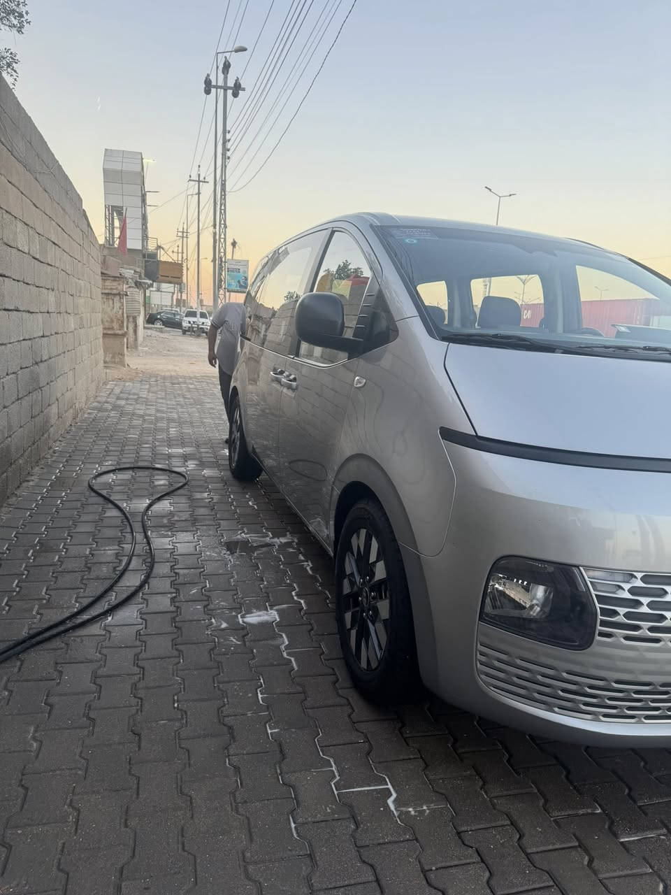 سلام عليكم ستاريا للبيع كاز كفاله عامه مديل 23 تحكم ستيرن رادار امامي خلفي رادار جانبي حساس امامي خلفي مكان السياره بصره الاستفسار ***********
