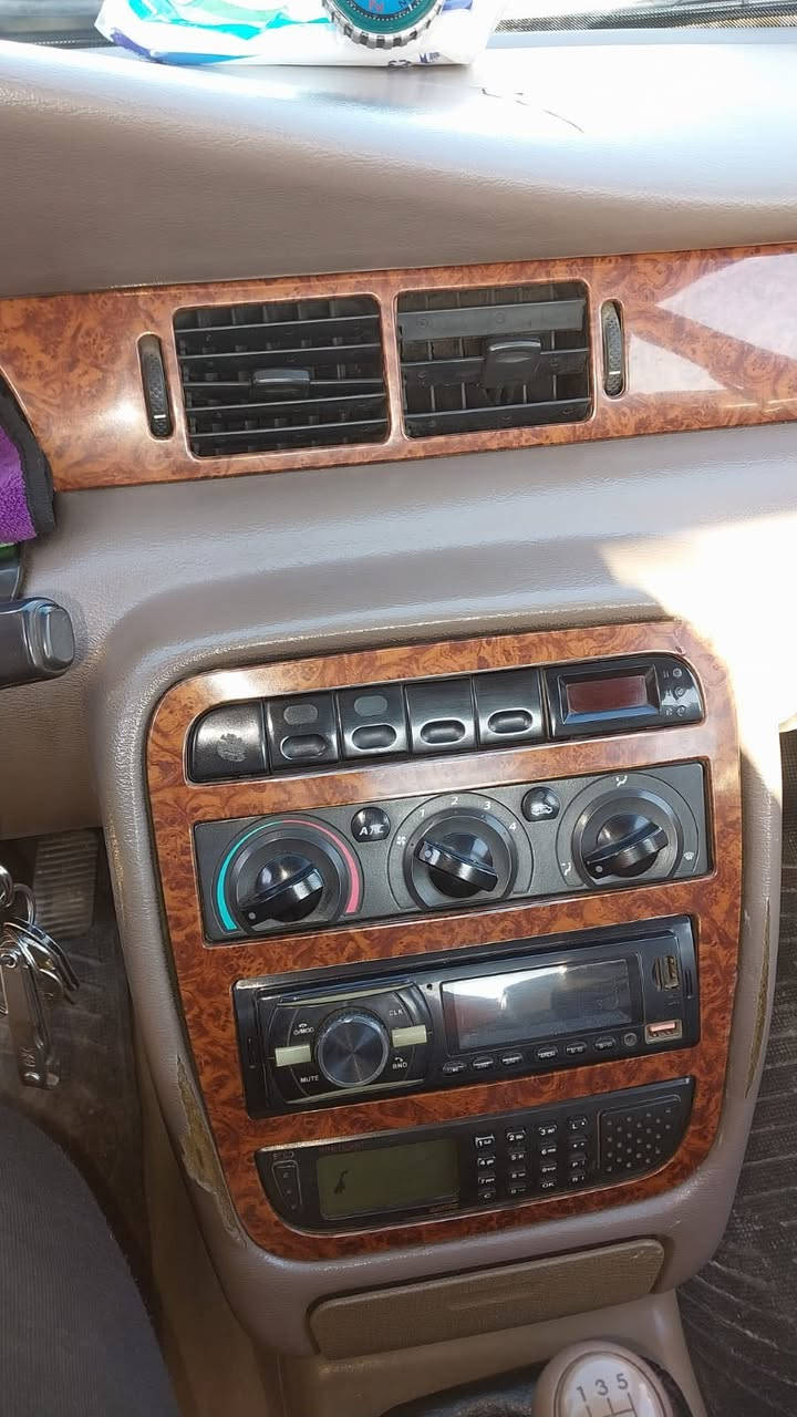 عليكم. سمند 2012 كرستال. سياره. جاهزه. كبل للشارع. كير مكينه.  مكفول. تبريد تدفئه شغال. صدر امامي خلفي. رقم. انكليزي شرط التحويل كشر شوفت. عينك. نضيفه. كولش بطاين نضاف ب 36 وبيه مجال. ***********
