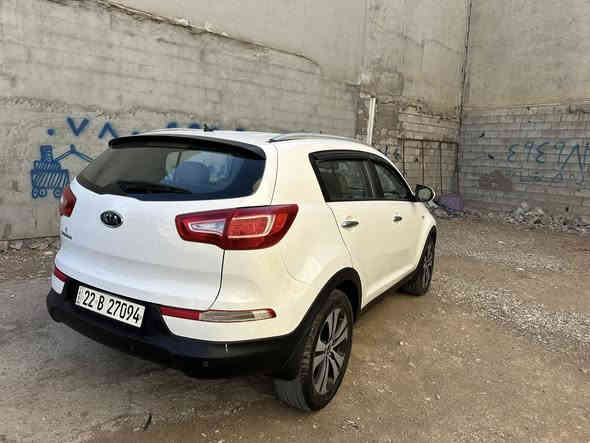 كيا سبورتاج ٢٠١١
بى سبوغ بى تعديل مةكينة نةكرايتةوة سونةرم داناوه
بدون سبوغ بدون تعديل ما مفتوع مكينه
 $١٤١ 
***********
