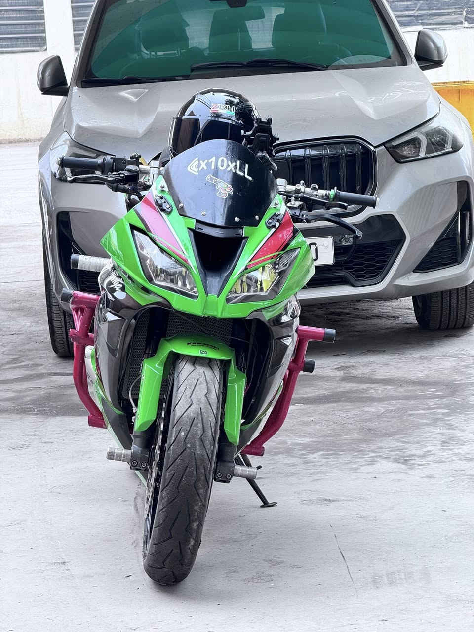 سلام وعليكم كاوسكي. 2016 مكينه كير كفاله. تزويد البيه كله اصلي ستيرن قطع فجوج برمبو. باقي تفاصيل خاص مكاني بصره. بيه فقط منفيس. ***********
