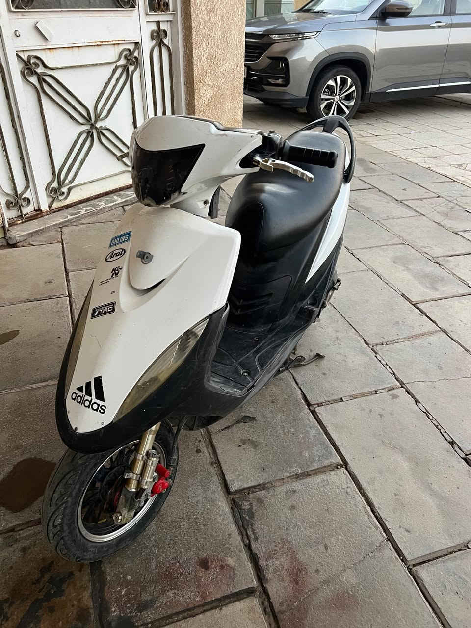 السلام عليكم دراجه للبيع  *********** ٣٥٠
