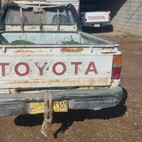 للبيع بيكم موديل 87 سياره جاهزه رقم مثنى السعر 17 ورقه وبيه مجال اي ست...