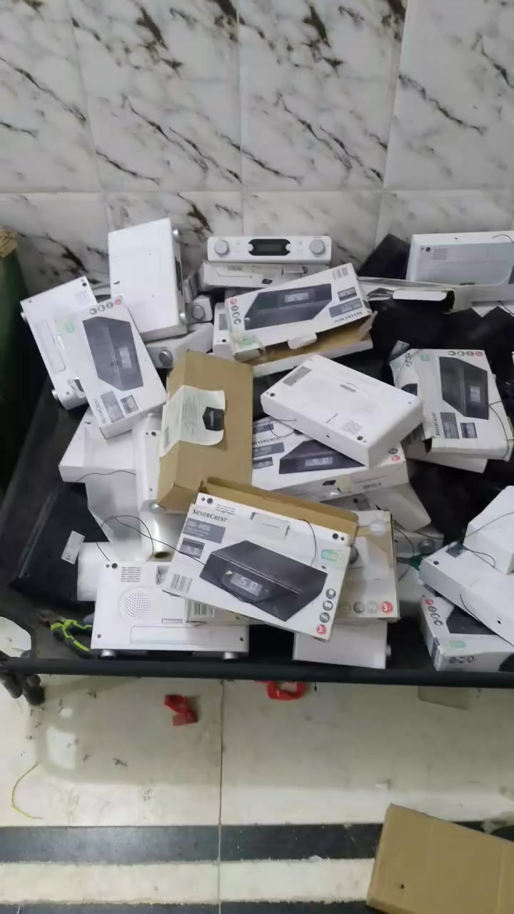 ياالله سلام عليكم اشلونكم اخوان شلعه التفيده ***********
