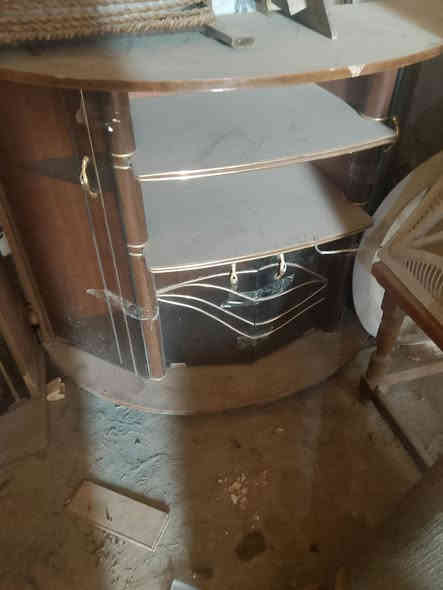 من رخصة الادمن بيع مستعجل 
أي غرض او صوره بالمنشور سعر10الاف دينار
حله شارع 60
***********
***********
