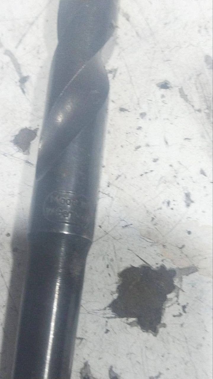 دريل همر ماكيتا ياباني اصلي استيراد مؤسسة في الثمانينات (سعر 150 الف مع التوصيل )
مع برايم مسلوبة 15-12-10-8... اصلية مصنوعة في المانية الغربية كذلك البرايم استيراد مؤسسة معَ أدبتر تحويل من بريمة مسلوبة الى بريمة اربع شروح  يوجد توصيل كل محافظات العراق للتواصل ***********
