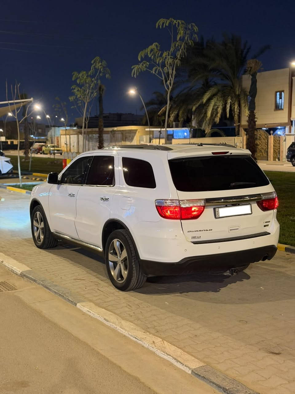 سلام عليكم   #للبيع_فقط
دودج دورانكو 

مديل 2014 اصل 

محرك 3600.  V6

#ادوات_ادوات_دخول_جديد
متومه ارقام وسنويه بلاد 

 ( فول مواصفات )

دواخل جلد عسلي 

شاشة كبيرة 

بصمة تشغيل 

فول تحكم ستيرن

تتدفئة كشن 

تبريد ثلج ❄️

سيارة حيل جديدة وجاهزة من كلشي 

#المكان_بصرة 

#السعر_اتصل_وتدلل

***********
