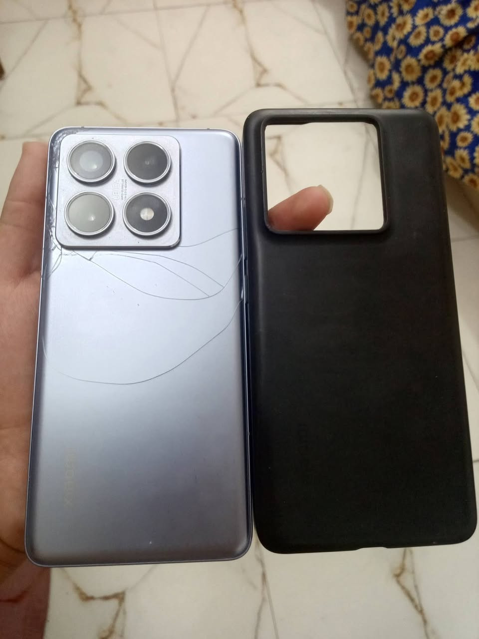 السلام عليكم
XIAOMI 14T PRO -512 +12+12
الجهاز ويا حافظة وشاحن فقط ..
ميحتاج شرح ولا مواصفات جهاز معروف وقوي جداً
الجهاز كدامكم فقط فطهر بزجاج الظهر ويتبدل ب20 الف
الجهاز عارضة مراوس شعندك من جهاز بفئتة راسلني وما نختلف إن شاء الله هذا رقمي واتساب *********** 🤎.
