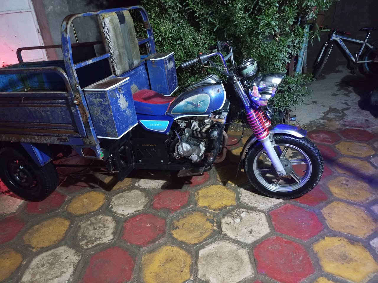 السلام عليكم ستوته للبيع مديل 2016 اوراق بسمي مكاني كربلاء الي شراي هذه رقمي ***********
