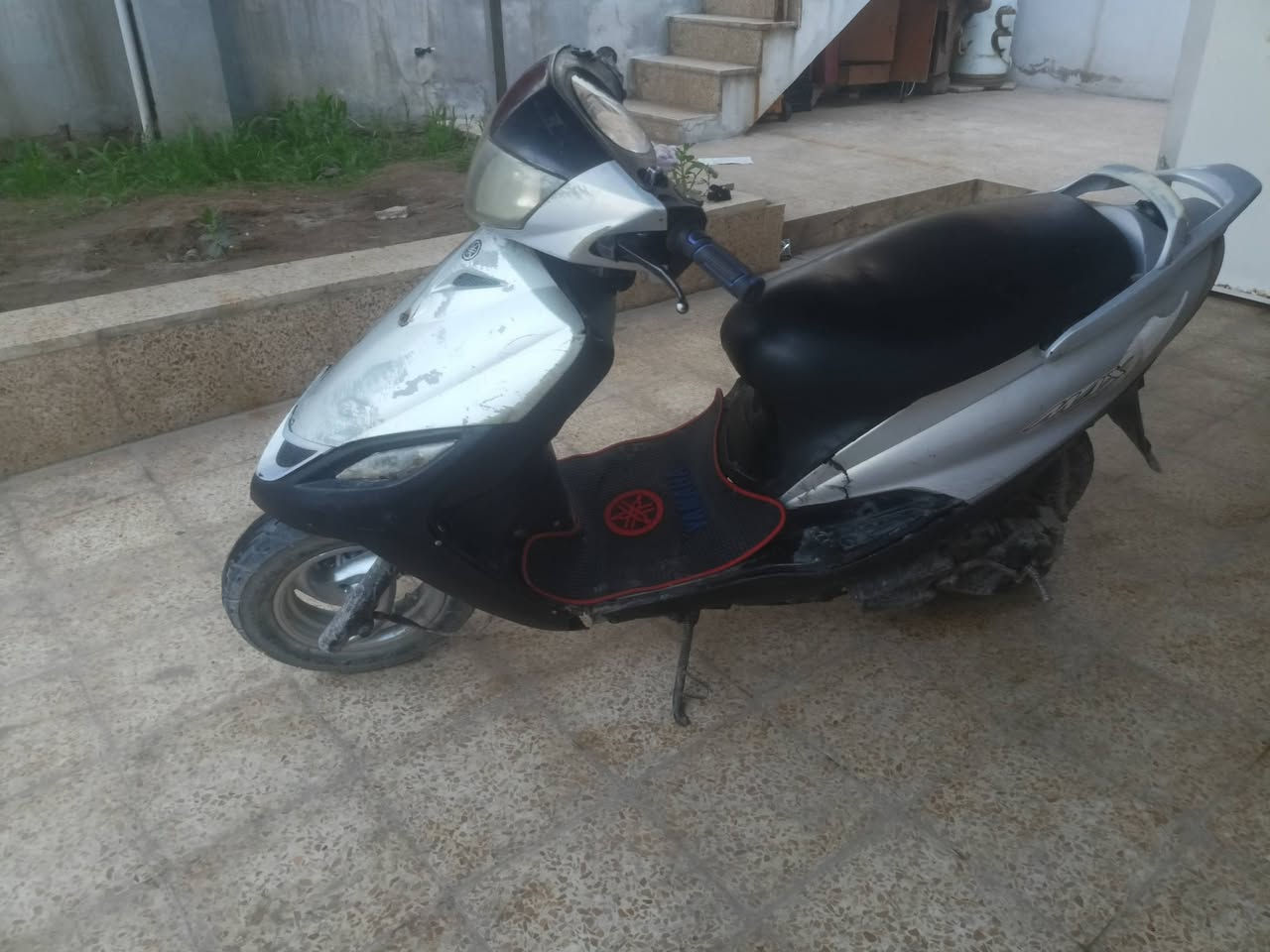 للبيع او مراوس مع بزون نفخ اماطورماكس 140 وايرمينة شغالة كامل فحم في فحم ماطور ينرادلو تعميرة 150 الف سعرو


**إذا كنت صاحب هذا الإعلان وتريد حذفه لأي سبب، رجاءا أرسل رسالة إلى الدعم الفني**