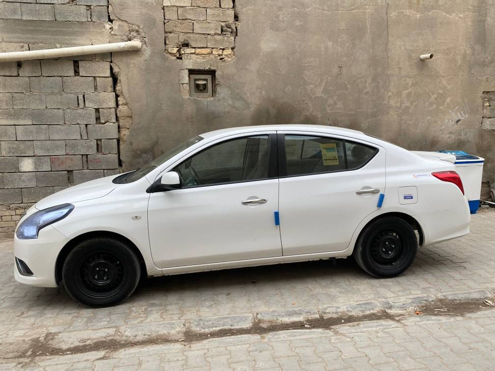 سياره نيسان سني موديل 2021 رقم اربيل 
سنوية مامنتهيه بعد 9اشهر تنتهي بيها ضربه امكان السبير راجعه بارد كل صبغ ماكو السعر115 رقم الهاتف *********** مكان السياره البصره البصرة, العراق
