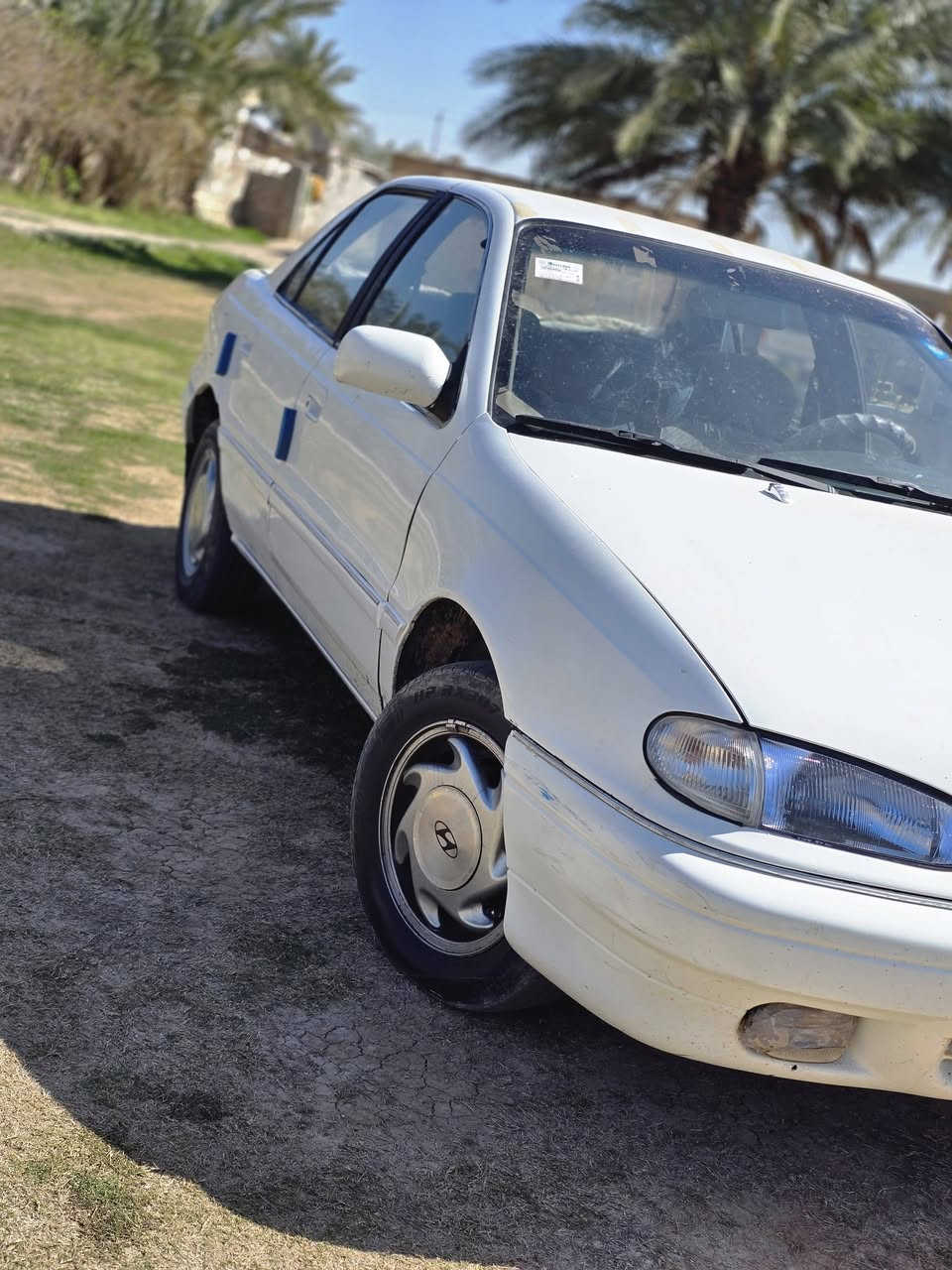 اللنترا موديل ٩٣  لون ابيض  كهربائيات عدادات سرعة كلها شغاله عدا التبريد نقص غاز  شواصي طبلات  بلادية لا فطر لا لحيم محرك خير من الله  غرفة نظيفة حيل لاخياس لاشي سنوية وهزة جديدة  رقم دولي  جديد 
ديالى الخالص  ناحية السلام 
الهاتف***********
السعر ٣٥ورقة
